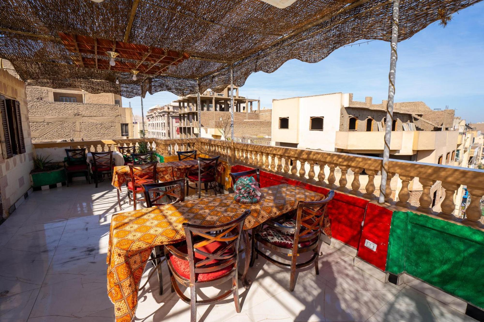 Venus Hotel Luxor 日本人 大歓迎 Kültér fotó