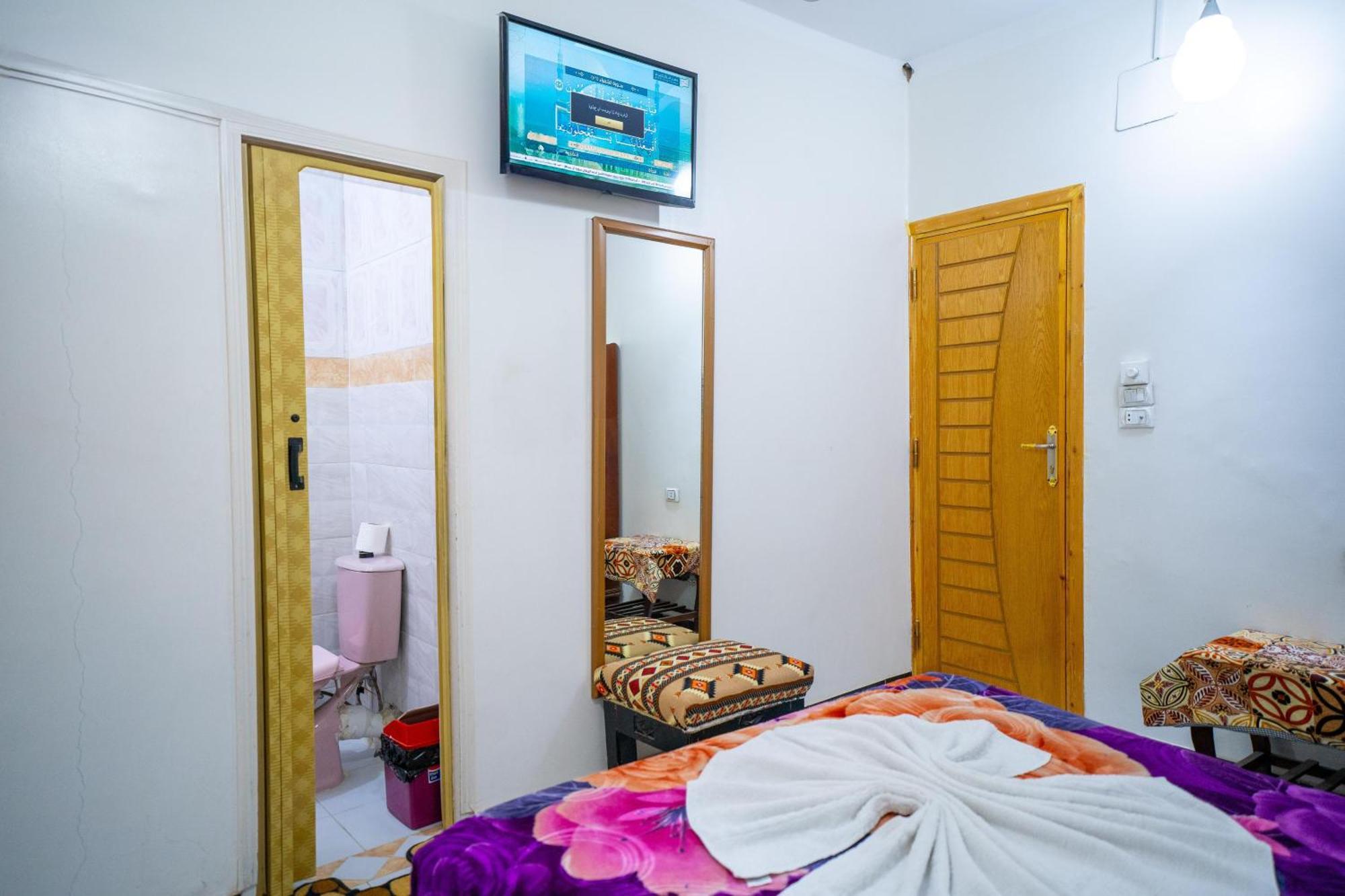 Venus Hotel Luxor 日本人 大歓迎 Kültér fotó