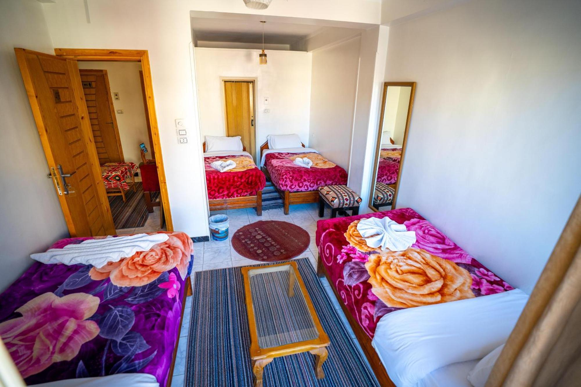 Venus Hotel Luxor 日本人 大歓迎 Kültér fotó