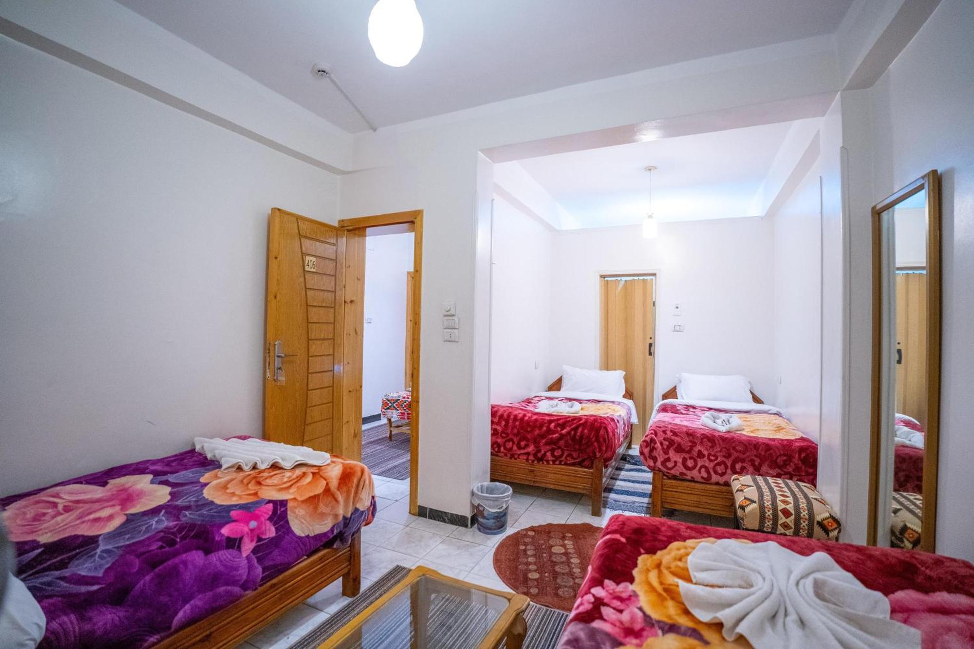 Venus Hotel Luxor 日本人 大歓迎 Kültér fotó