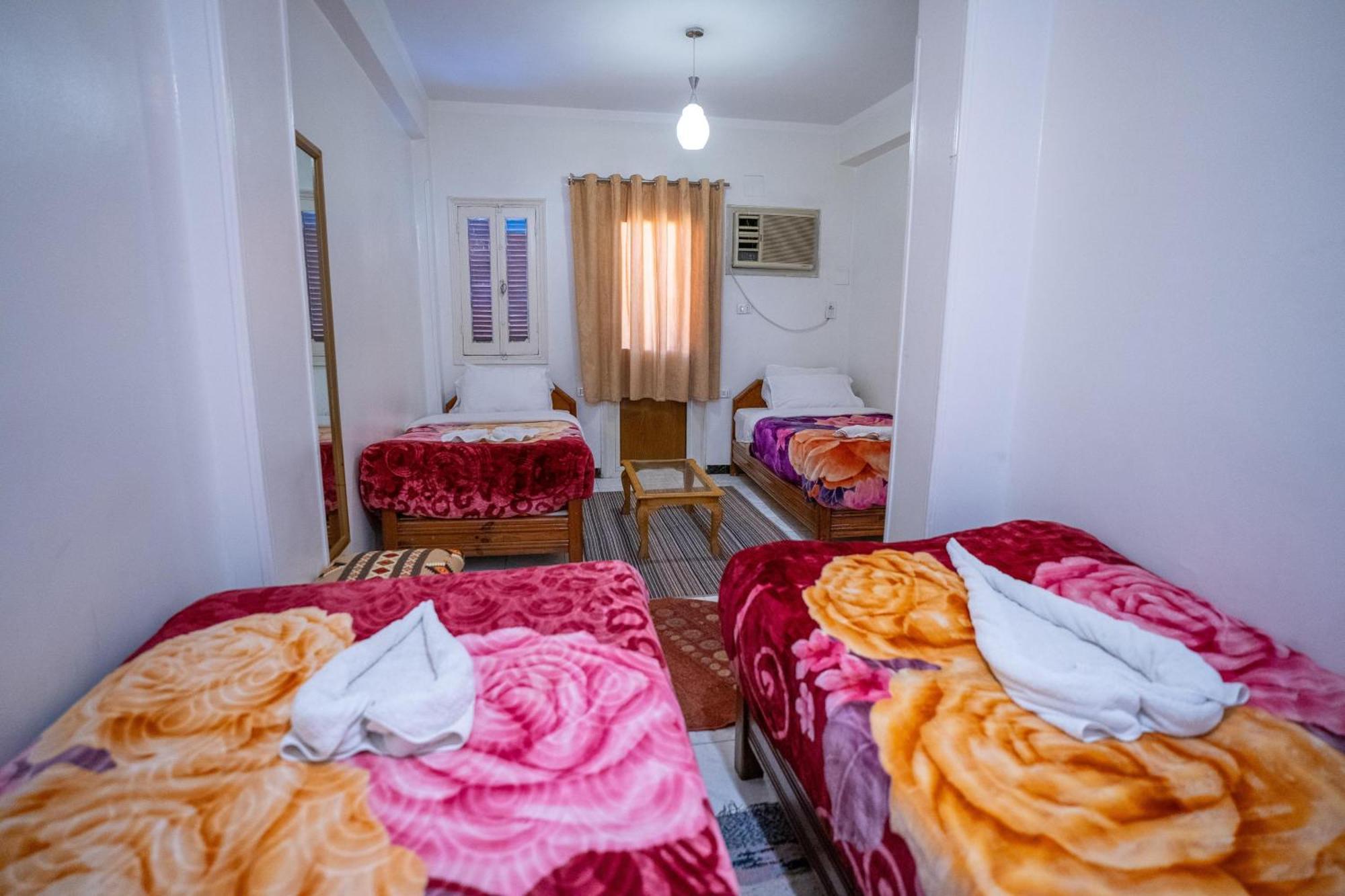 Venus Hotel Luxor 日本人 大歓迎 Kültér fotó